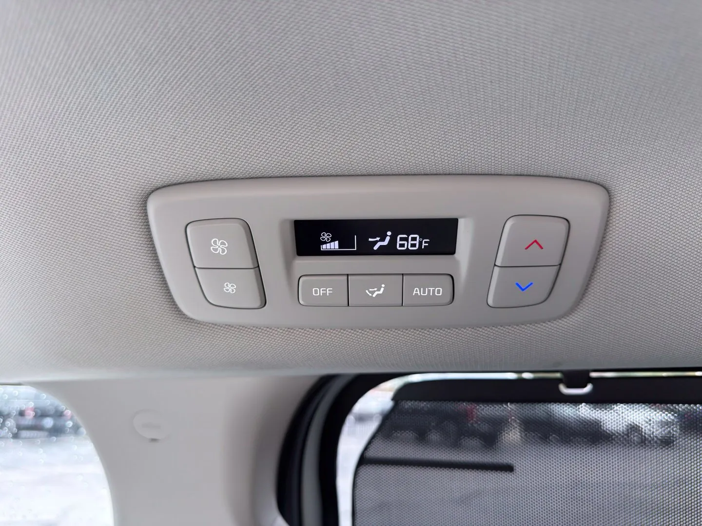 Kia Carnival photo 37