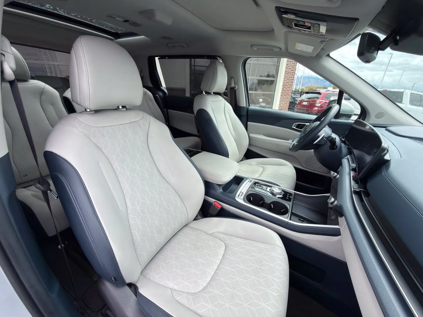 Kia Carnival photo 45