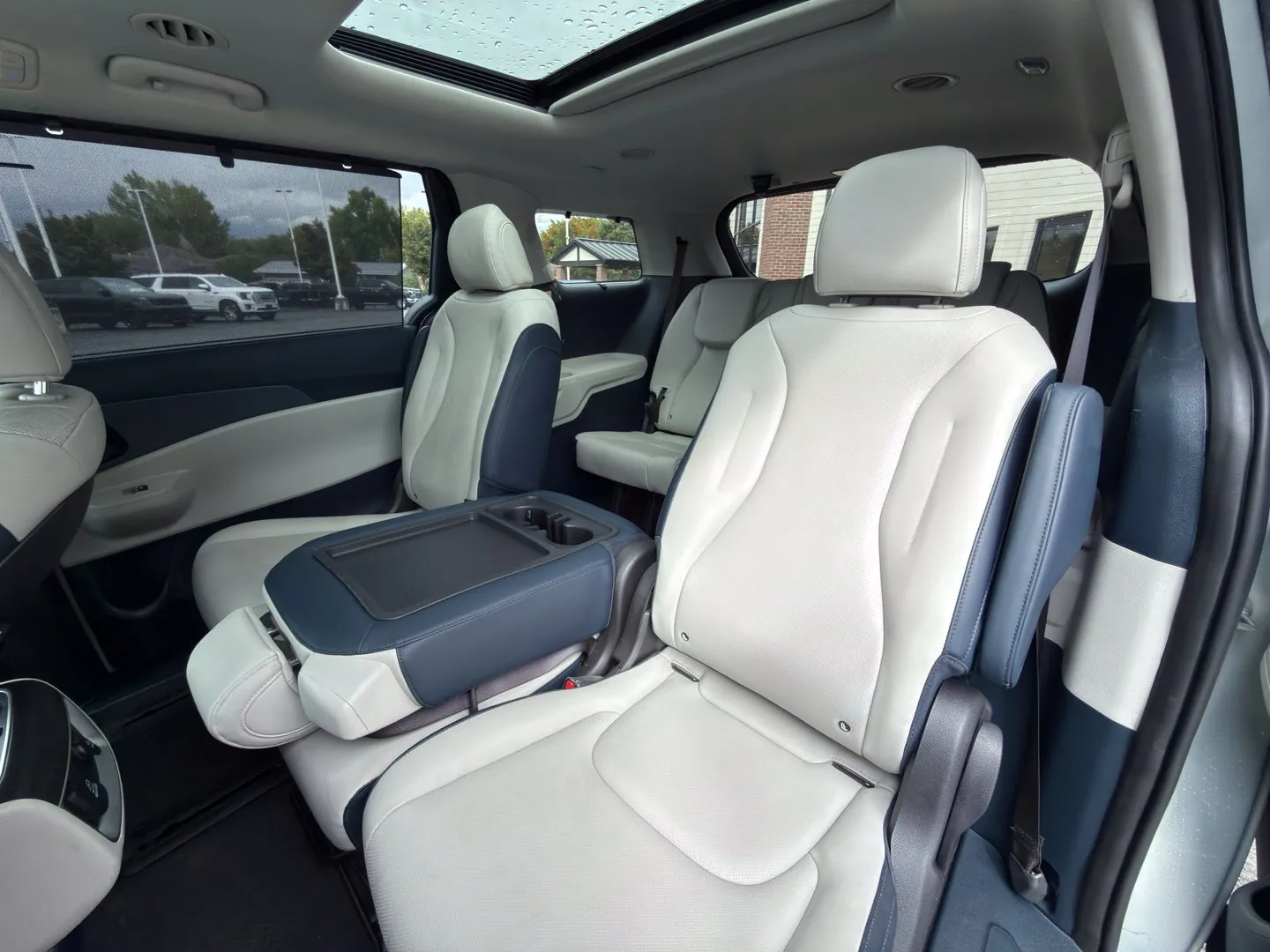 Kia Carnival photo 29