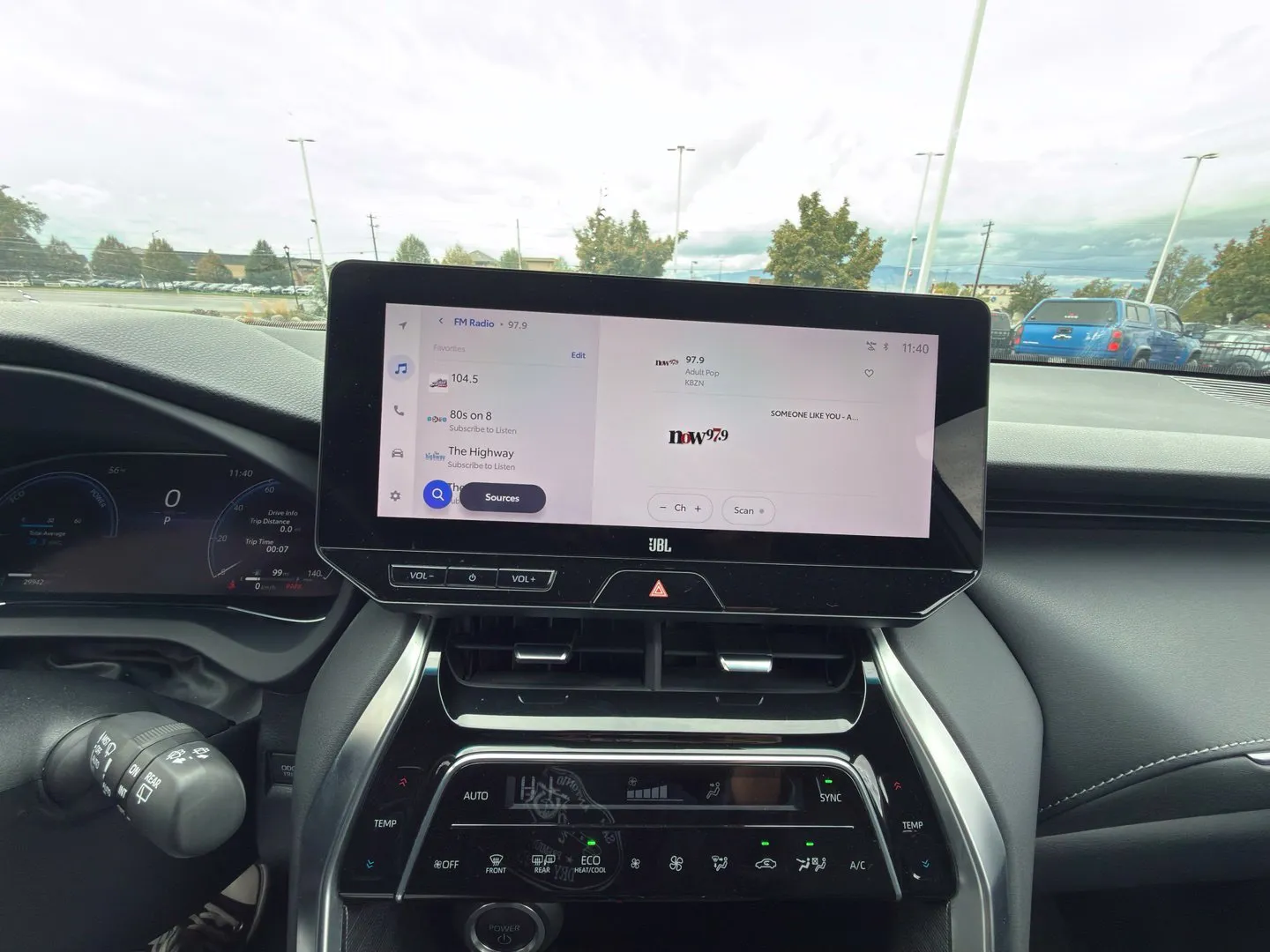 Toyota Venza photo 11