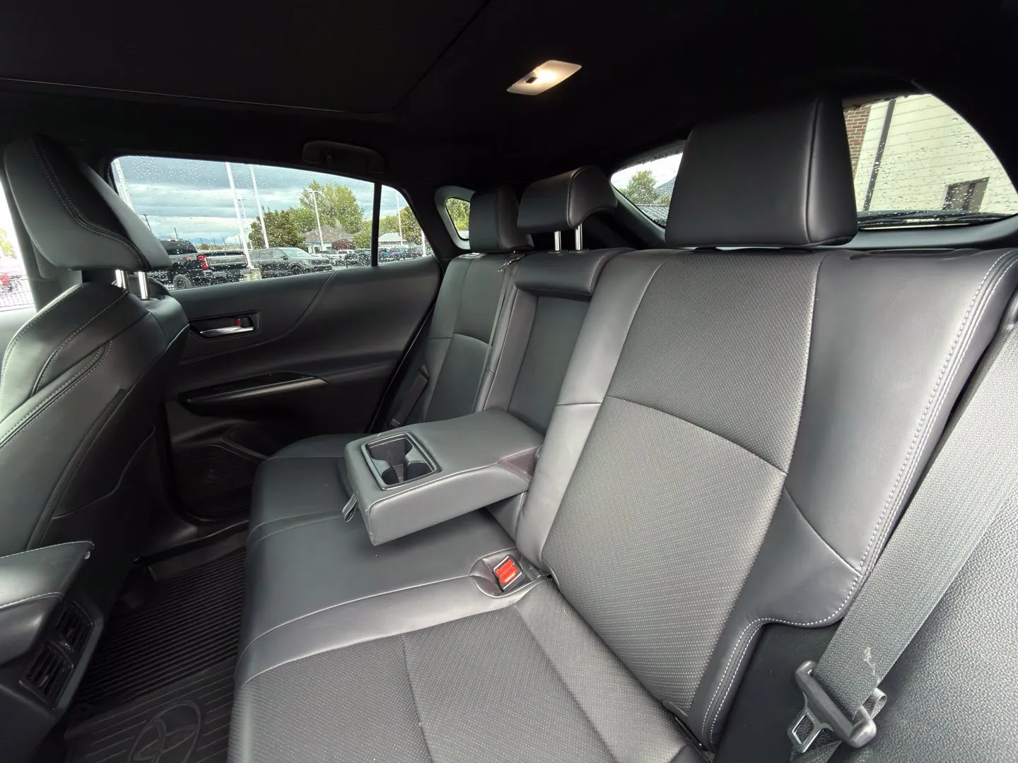Toyota Venza photo 30