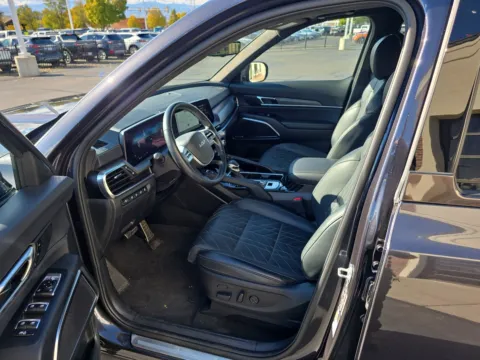 More photos of 2025 Kia Telluride SX-Prestige X-Line at NeXgen Motors, UT