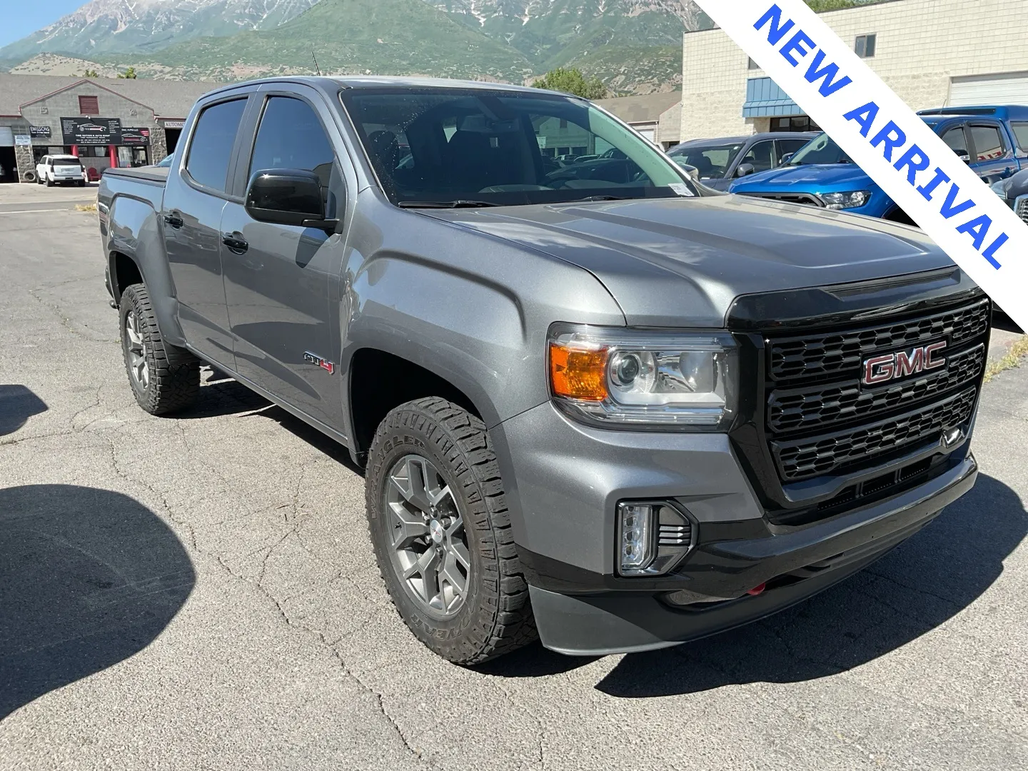 2022 GMC Canyon AT4 w/Cloth