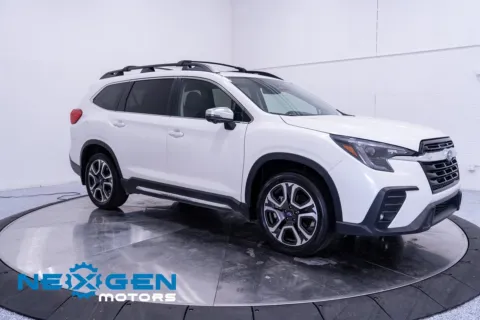 White 2023 Subaru Ascent Limited for sale in Orem, UT