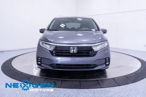 More photos of 2022 Honda Odyssey Touring at NeXgen Motors, UT