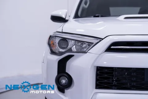 More photos of 2022 Toyota 4Runner TRD Off-Road at NeXgen Motors, UT
