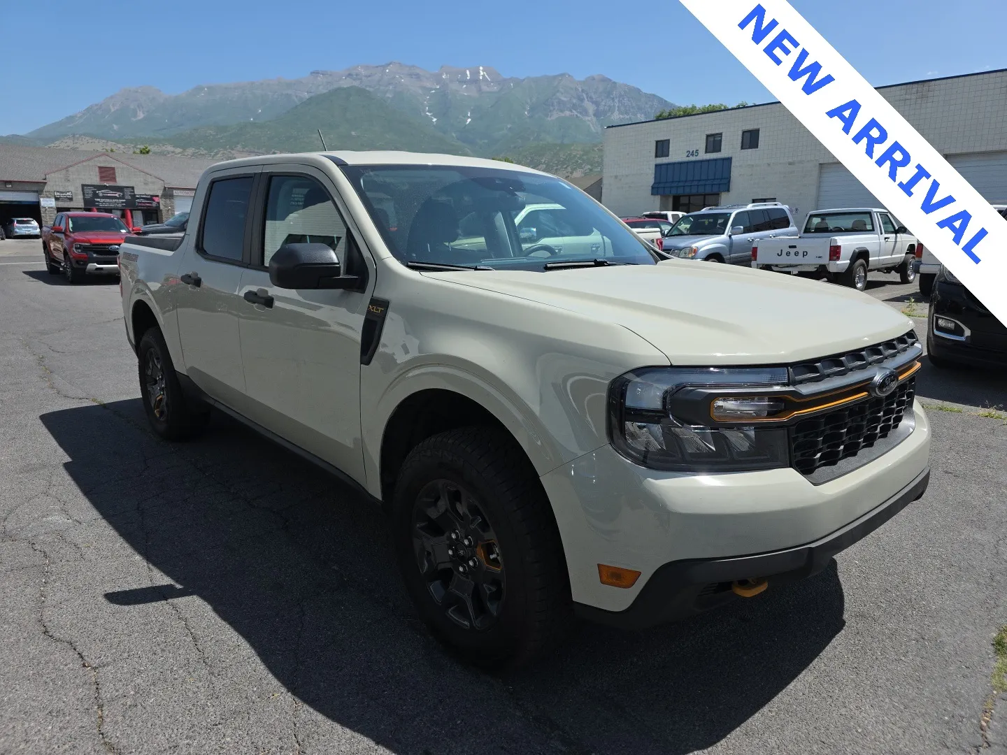 Brown 2024 Ford Maverick XLT for sale in Orem, UT