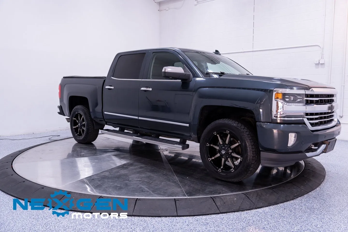 Gray 2018 Chevrolet Silverado 1500 High Country for sale in Orem, UT