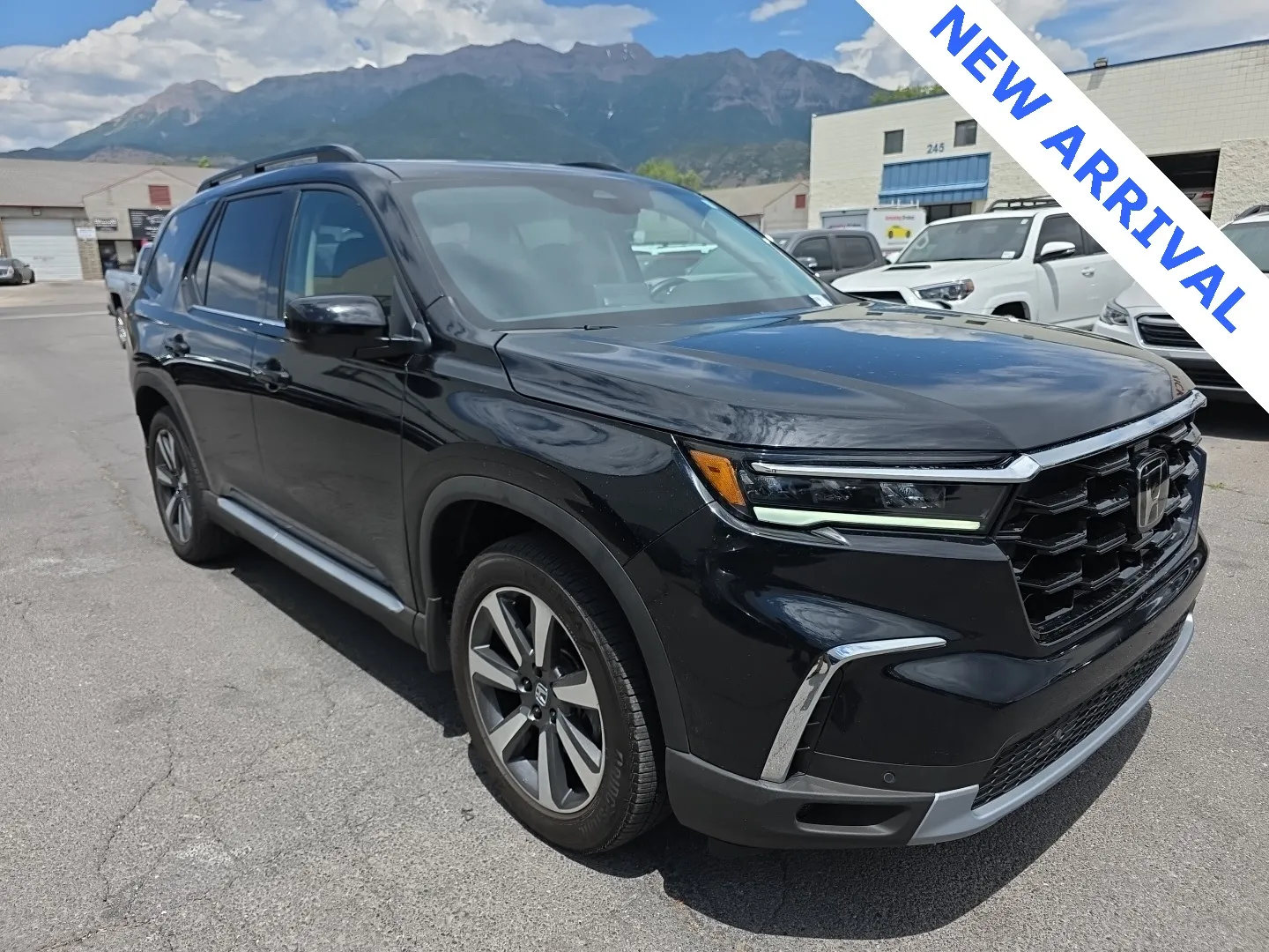 Black 2024 Honda Pilot Touring for sale in Orem, UT