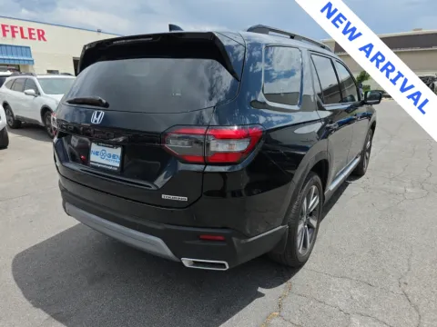 Photos of 2024 Honda Pilot Touring for sale in Orem, UT at NeXgen Motors
