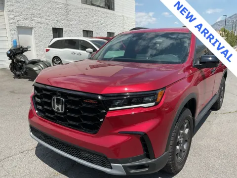More photos of 2025 Honda Pilot TrailSport at NeXgen Motors, UT