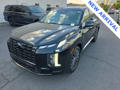 More photos of 2025 Hyundai Palisade Calligraphy at NeXgen Motors, UT