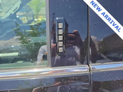 More photos of 2023 Ford F-150 Lariat at NeXgen Motors, UT