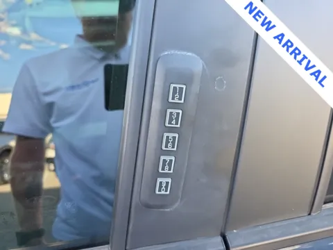 More photos of 2023 Ford Maverick XLT at NeXgen Motors, UT