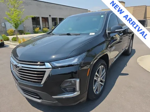 More photos of 2023 Chevrolet Traverse High Country at NeXgen Motors, UT