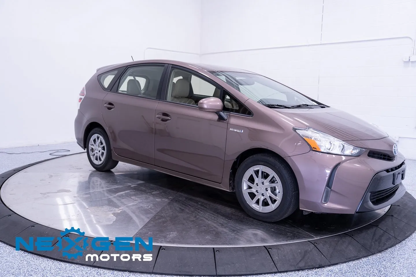 Brown 2016 Toyota Prius v Four for sale in Orem, UT