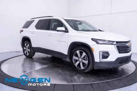 White 2023 Chevrolet Traverse LT Leather for sale in Orem, UT