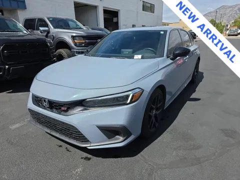 More photos of 2023 Honda Civic Si at NeXgen Motors, UT