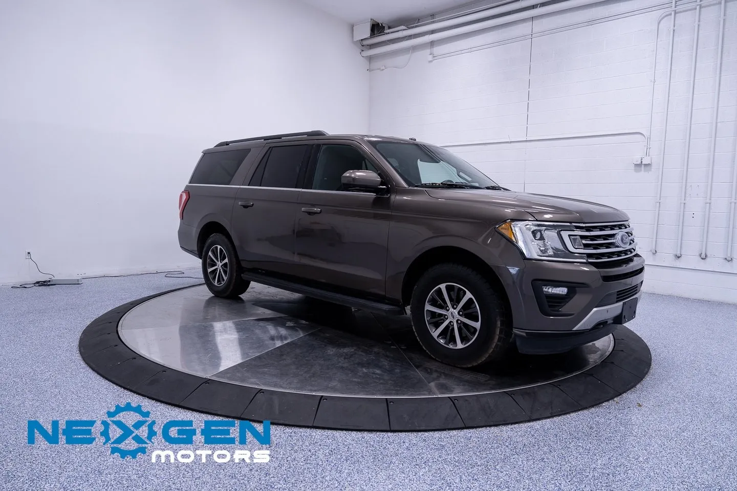 Gray 2019 Ford Expedition Max XLT for sale in Orem, UT