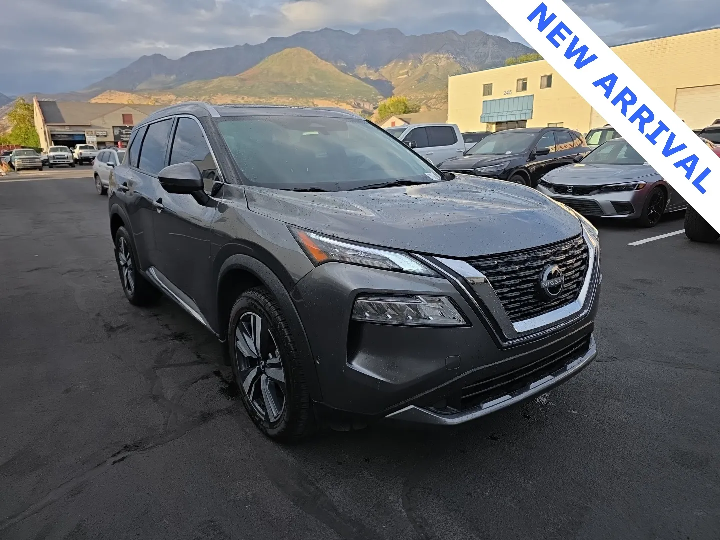 Gray 2023 Nissan Rogue SL for sale in Orem, UT