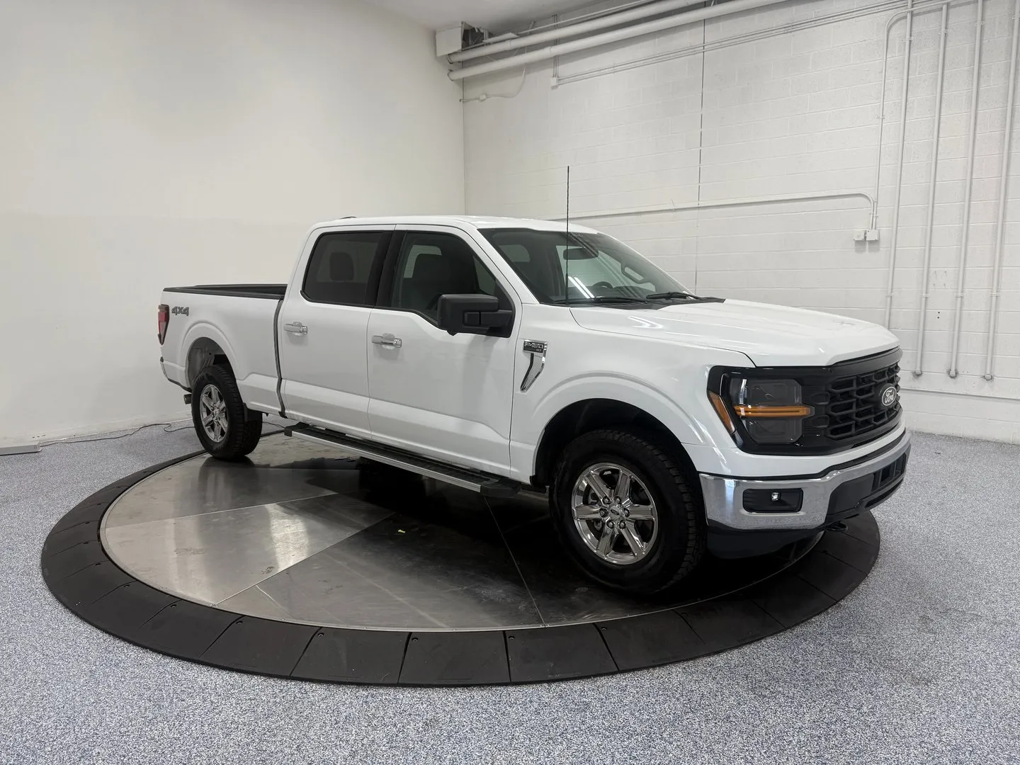 2024 Ford F-150 XLT's photo