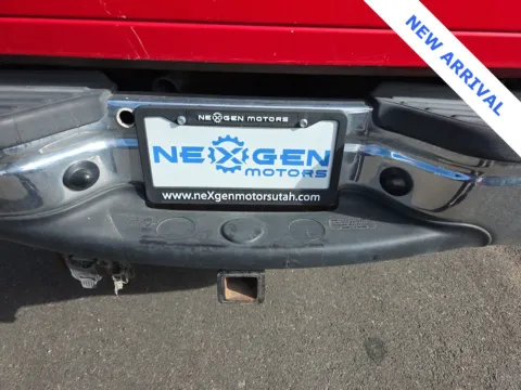 More photos of 2001 Ford F-350SD Lariat at NeXgen Motors, UT