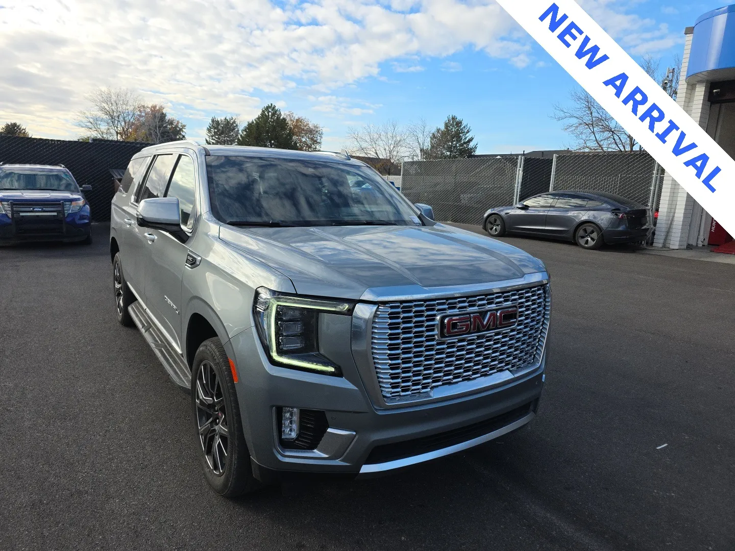 Gray 2023 GMC Yukon XL Denali for sale in Orem, UT