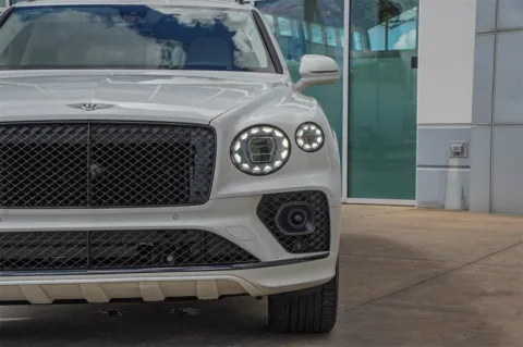More photos of 2023 Bentley Bentayga V8 at Bentley of Austin, TX