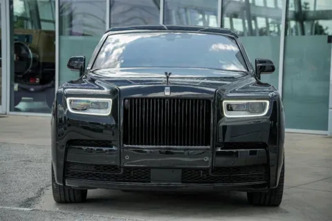 More photos of 2018 Rolls-Royce Phantom at Bentley of Austin, TX