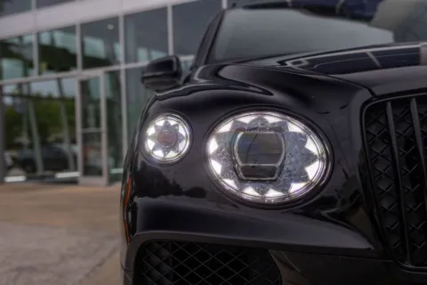 More photos of 2024 Bentley Bentayga Azure at Lotus of Austin, TX