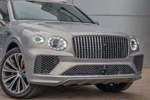 More photos of 2024 Bentley Bentayga EWB Azure at Rolls-Royce Motor Cars Austin, TX