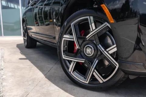 Photos of 2025 Rolls-Royce Cullinan Black Badge for sale in Austin, TX at Rolls-Royce Motor Cars Austin