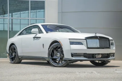 White 2025 Rolls-Royce Spectre Black Badge for sale in Austin, TX