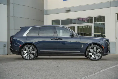Another view of 2025 Rolls-Royce Cullinan Series II for sale in Austin, TX at Rolls-Royce Motor Cars of Austin