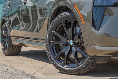 Photos of 2024 BMW X7 M60i for sale in Austin, TX at Rolls-Royce Motor Cars of Austin