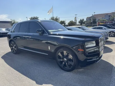 Black 2019 Rolls-Royce Cullinan for sale in Austin, TX