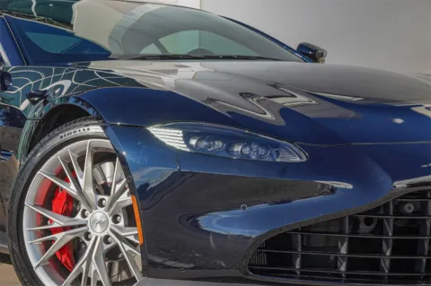 More photos of 2022 Aston Martin Vantage at Aston Martin of Austin, TX