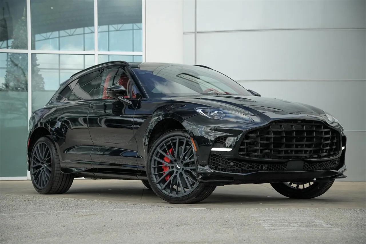 2026 Aston Martin DBX 707
