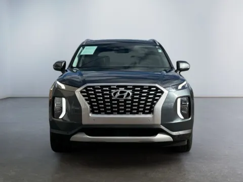 Photos of 2022 Hyundai Palisade SEL for sale in Morrisville, PA at Grace Auto Group