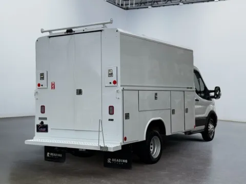 More photos of 2022 Ford Transit 350 Cutaway 350 HD at Grace Auto Group, PA