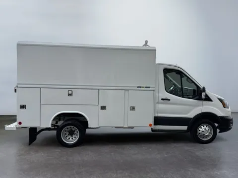 Another view of 2022 Ford Transit 350 Cutaway 350 HD for sale in Morrisville, PA at Grace Auto Group