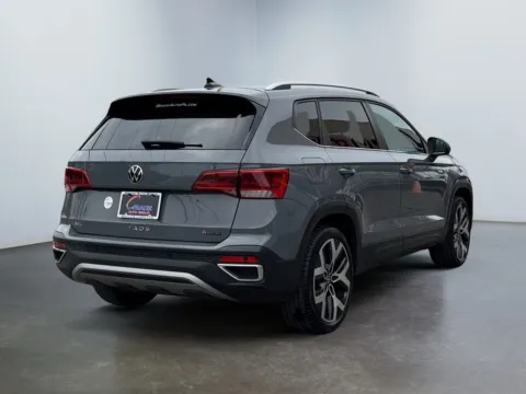 More photos of 2022 Volkswagen Taos 1.5T SEL at Grace Auto Group, PA