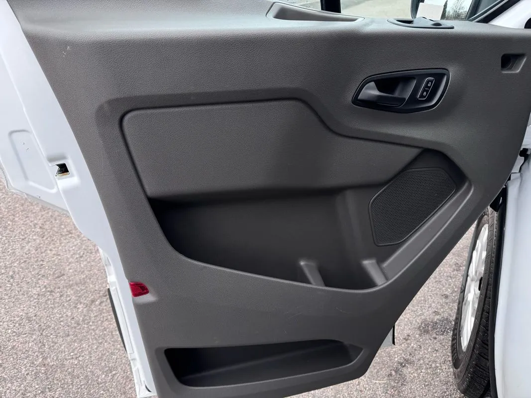 2023 Ford Transit Van Base - Photo 13