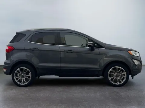 More photos of 2018 Ford EcoSport Titanium at Grace Auto Group, PA