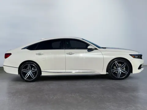 More photos of 2021 Honda Accord Touring at Grace Auto Group, PA