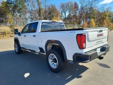 Photos of 2021 GMC Sierra 2500HD 4WD Crew Cab Standard Bed for sale in Morrisville, PA at Grace Auto Group