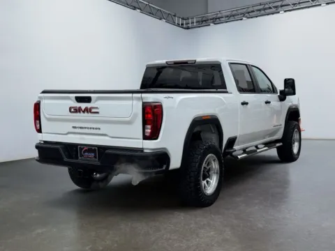 More photos of 2021 GMC Sierra 2500HD 4WD Crew Cab Standard Bed at Grace Auto Group, PA