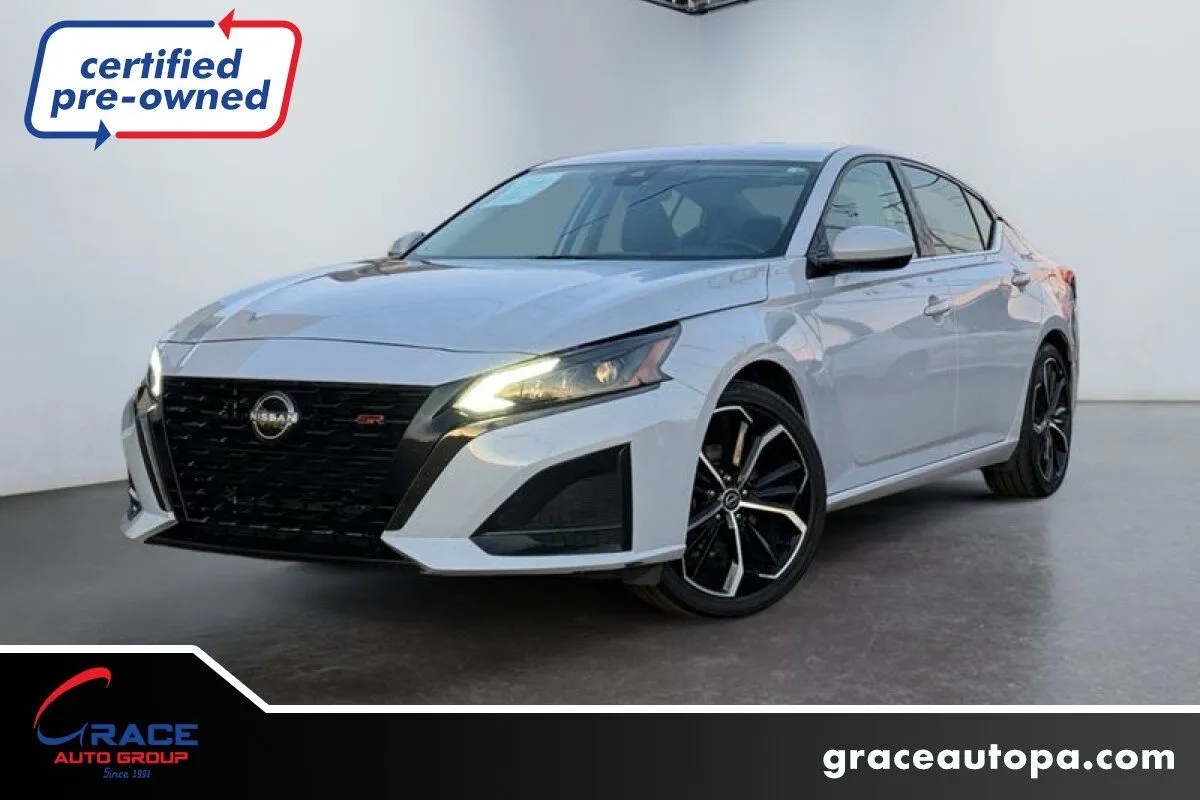 2023 Nissan Altima SR