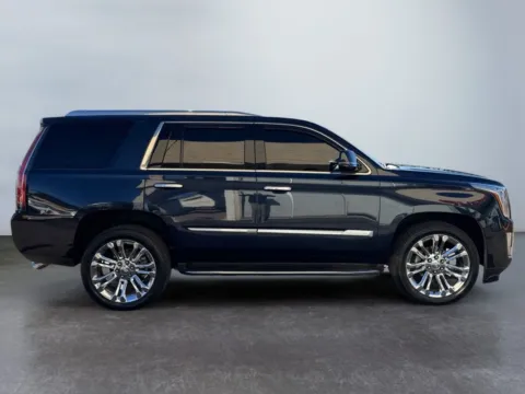 More photos of 2020 Cadillac Escalade 4WD Luxury at Grace Auto Group, PA