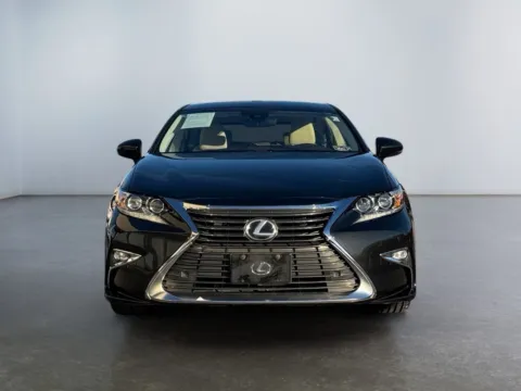 Photos of 2016 Lexus ES 350 for sale in Morrisville, PA at Grace Auto Group